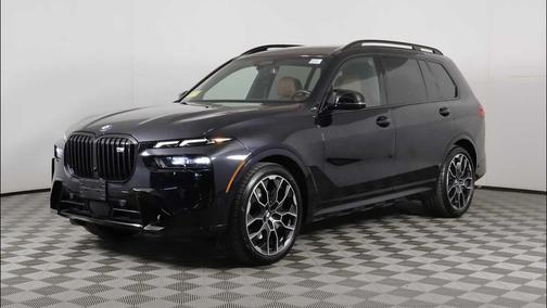 Carbon Black Metallic 2024 BMW X7 M60i