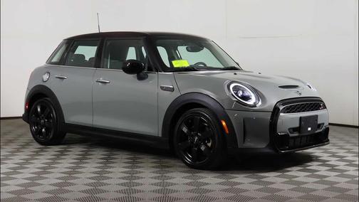 2023 MINI Hardtop Cooper S