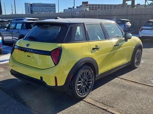 2025 MINI Hardtop Cooper S