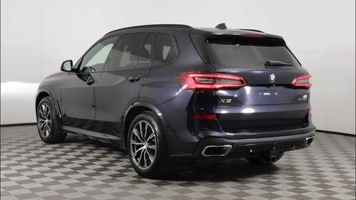 Carbon Black Metallic 2019 BMW X5 xDrive50i