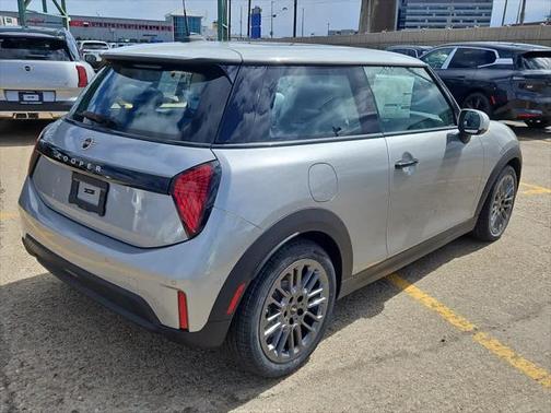 2025 MINI Hardtop Cooper