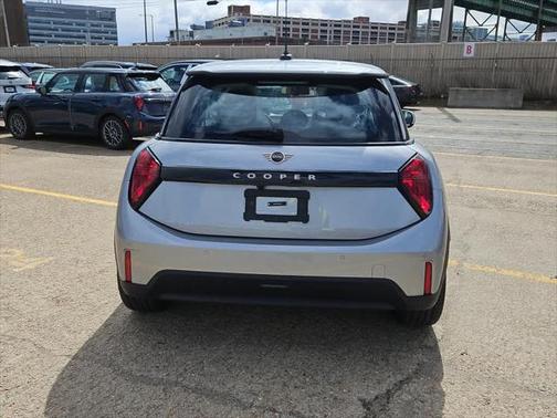 2025 MINI Hardtop Cooper