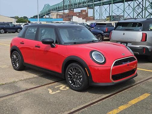 2025 MINI Hardtop Cooper