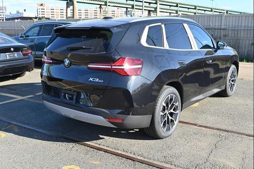 Black Sapphire Metallic 2026 BMW X3 30 xDrive