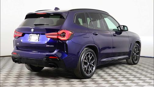 2022 BMW X3 M40i