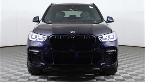 2023 BMW X5 M50i