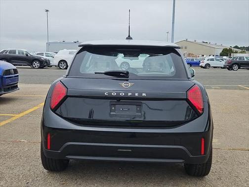 2025 MINI Hardtop Cooper