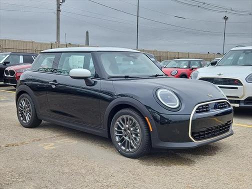 2025 MINI Hardtop Cooper
