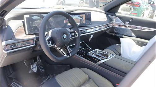 Alpine White 2026 BMW 760 xDrive