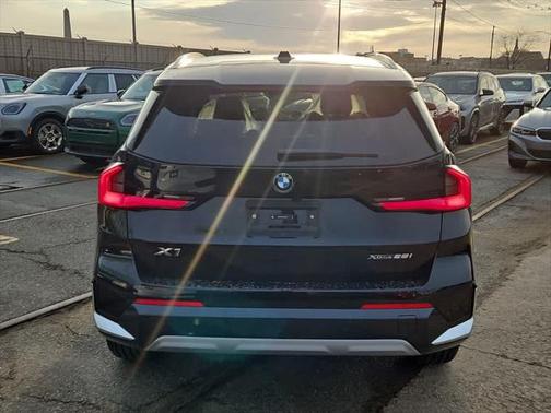 2025 BMW X1 xDrive28i