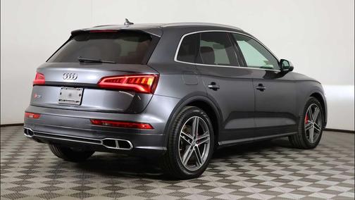 Daytona Gray Pearl Effect 2019 Audi SQ5 3.0T Premium Plus