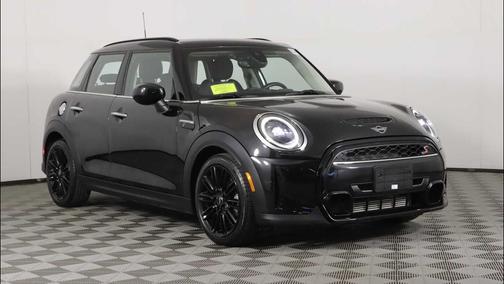 Midnight Black II 2023 MINI Hardtop Cooper S