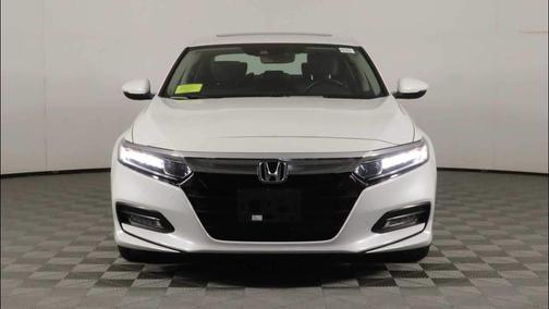 Platinum White Pearl 2018 Honda Accord EX-L
