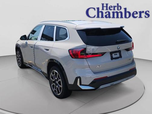 Dune Grey Metallic 2026 BMW X1 xDrive28i