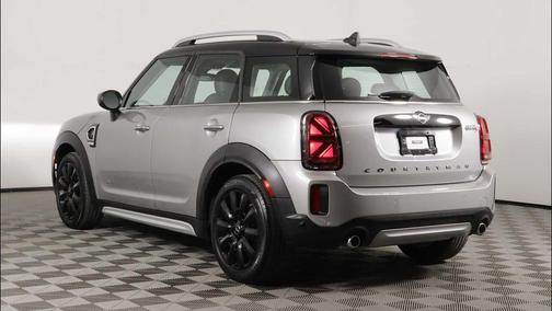 Melting Silver III 2023 MINI Countryman Cooper S ALL4
