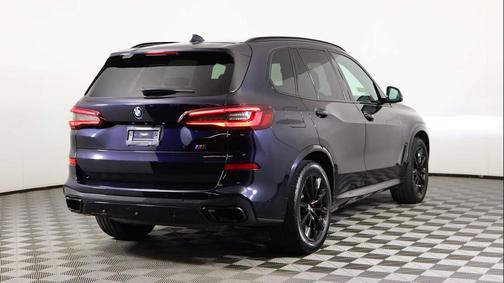 2022 BMW X5 M50i