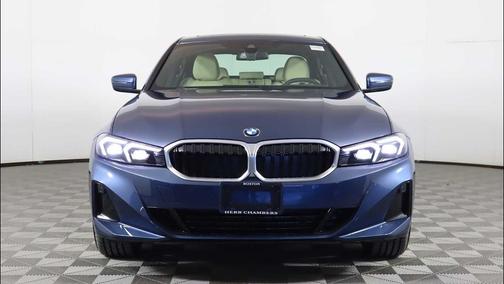 2026 BMW 330 i xDrive