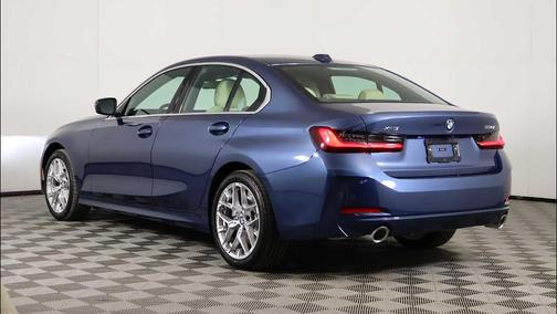 2026 BMW 330 i xDrive