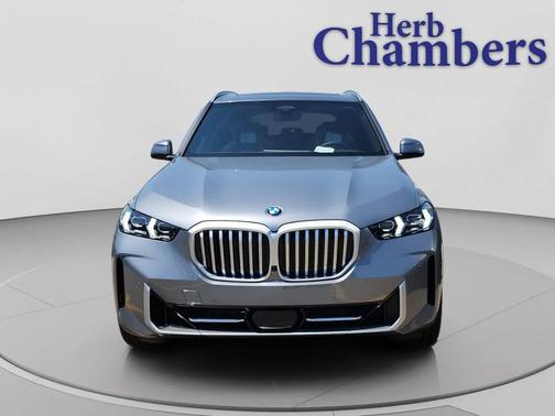 Skyscraper Grey Metallic 2026 BMW X5 xDrive40i
