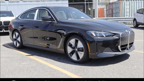 Black Sapphire Metallic 2026 BMW i4 Gran Coupe xDrive40