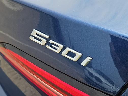 2026 BMW 530 i xDrive
