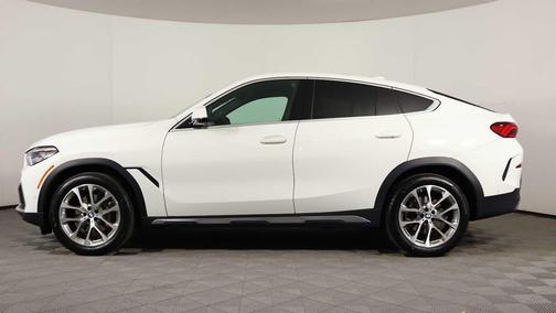 2023 BMW X6 xDrive40i