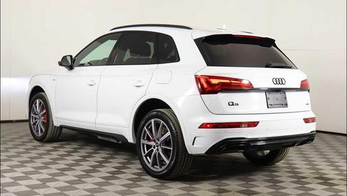 2024 Audi Q5 55 S line Premium Plus