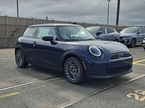 2025 MINI Hardtop Cooper
