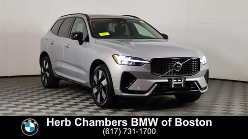 2024 Volvo XC60 Recharge Plug-In Hybrid T8 Plus Dark Theme