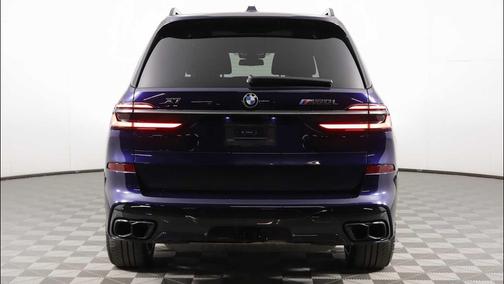 Tanzanite Blue II Metallic 2024 BMW X7 M60i