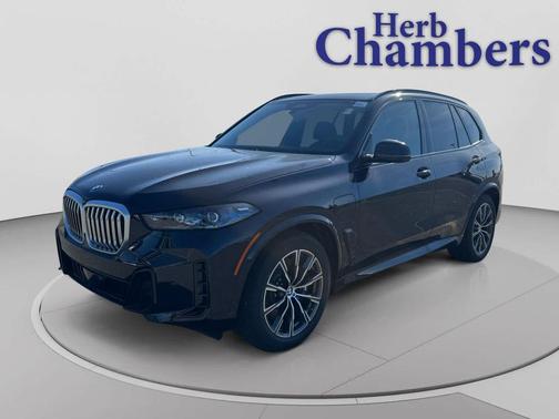 Black Sapphire Metallic 2026 BMW X5 PHEV xDrive50e