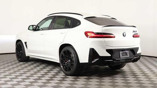 2025 BMW X4 M AWD