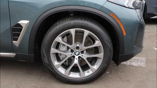 Blue Ridge Mountain Metallic 2026 BMW X5 PHEV xDrive50e
