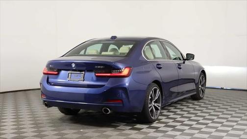 2024 BMW 330 i xDrive