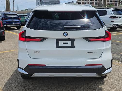 2025 BMW X1 xDrive28i