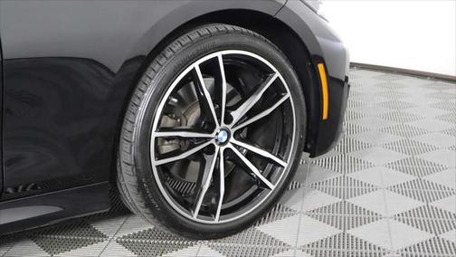 2022 BMW 330 xDrive