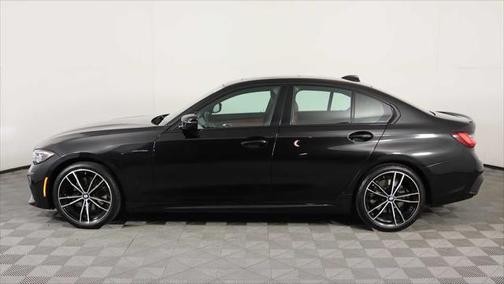 2022 BMW 330 xDrive