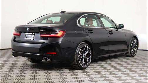 2025 BMW 330 xDrive
