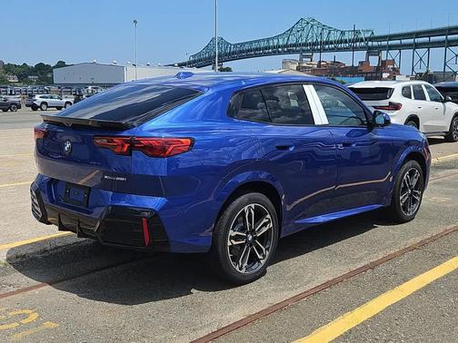 2025 BMW X2 xDrive28i