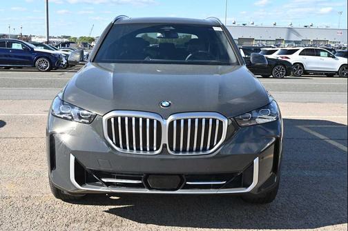 Dravit Grey Metallic 2026 BMW X5 xDrive40i