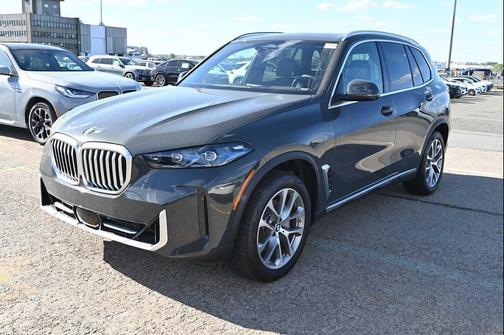 Dravit Grey Metallic 2026 BMW X5 xDrive40i