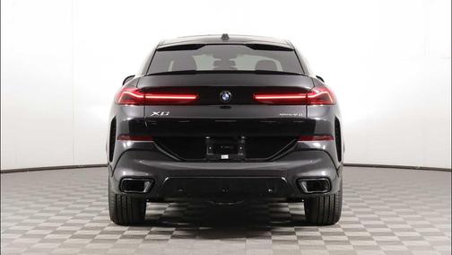 Black Sapphire Metallic 2026 BMW X6 xDrive40i