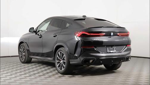 Black Sapphire Metallic 2026 BMW X6 xDrive40i