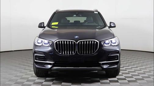 2023 BMW X5 PHEV xDrive45e