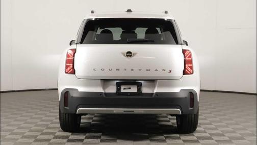 Nanuq White Metallic 2025 MINI Countryman Cooper S ALL4