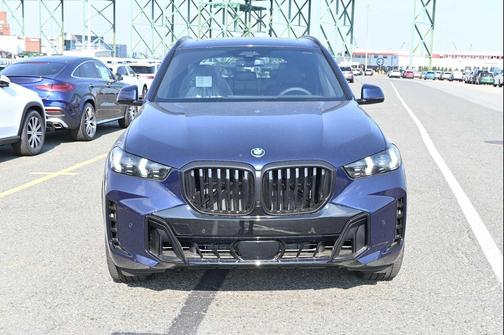 Tanzanite Blue II Metallic 2026 BMW X5 PHEV xDrive50e