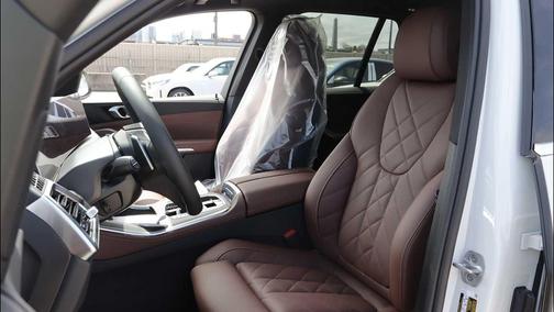 Alpine White 2026 BMW X5 xDrive40i