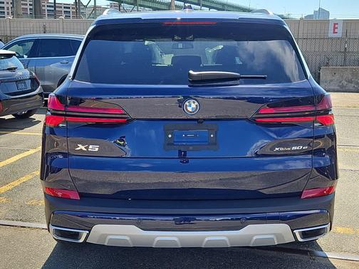 2026 BMW X5 PHEV xDrive50e