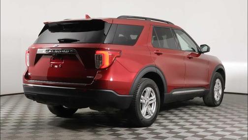 Rapid Red Metallic Tinted Clearcoat 2020 Ford Explorer XLT
