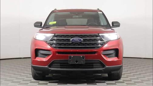 Rapid Red Metallic Tinted Clearcoat 2020 Ford Explorer XLT